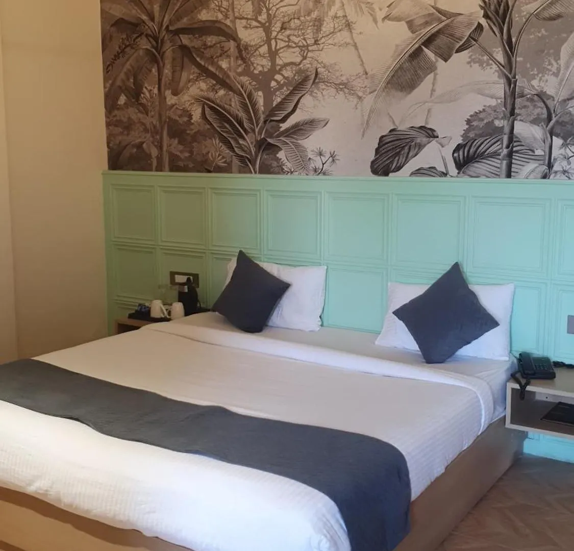 Hotel Sampanna Inn Varanasi
